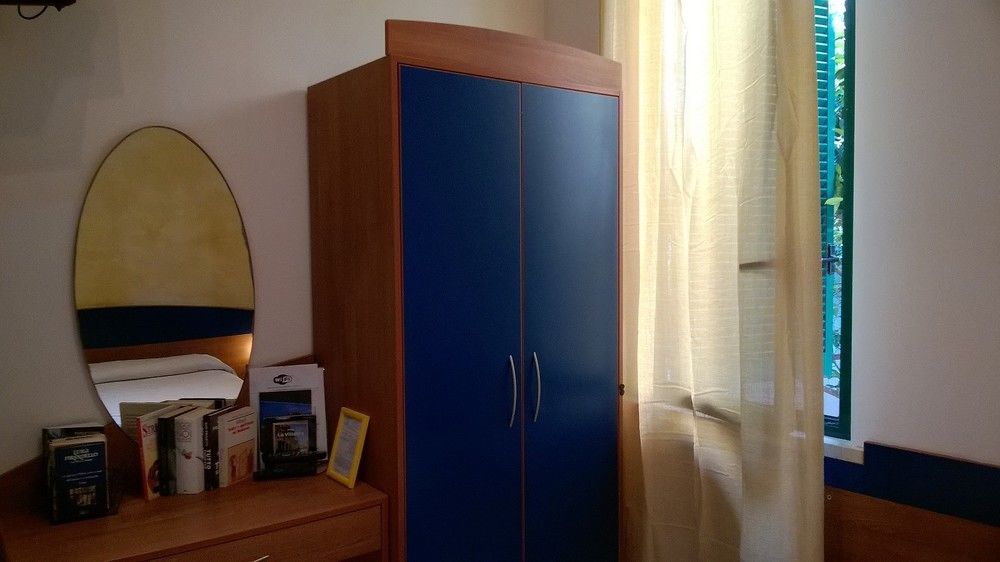 Hotel La Villetta Fiumicino Ngoại thất bức ảnh