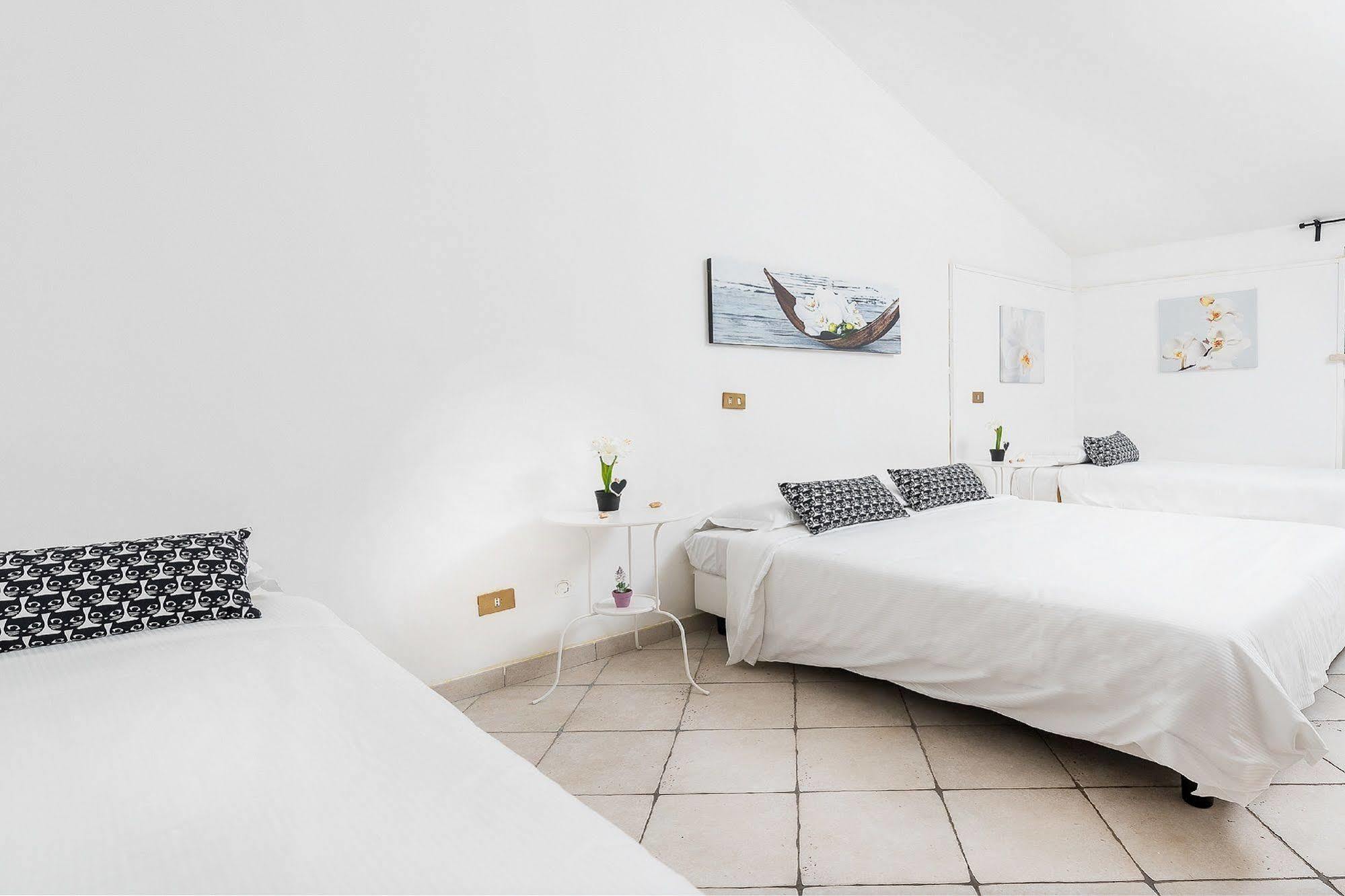 Hotel La Villetta Fiumicino Ngoại thất bức ảnh