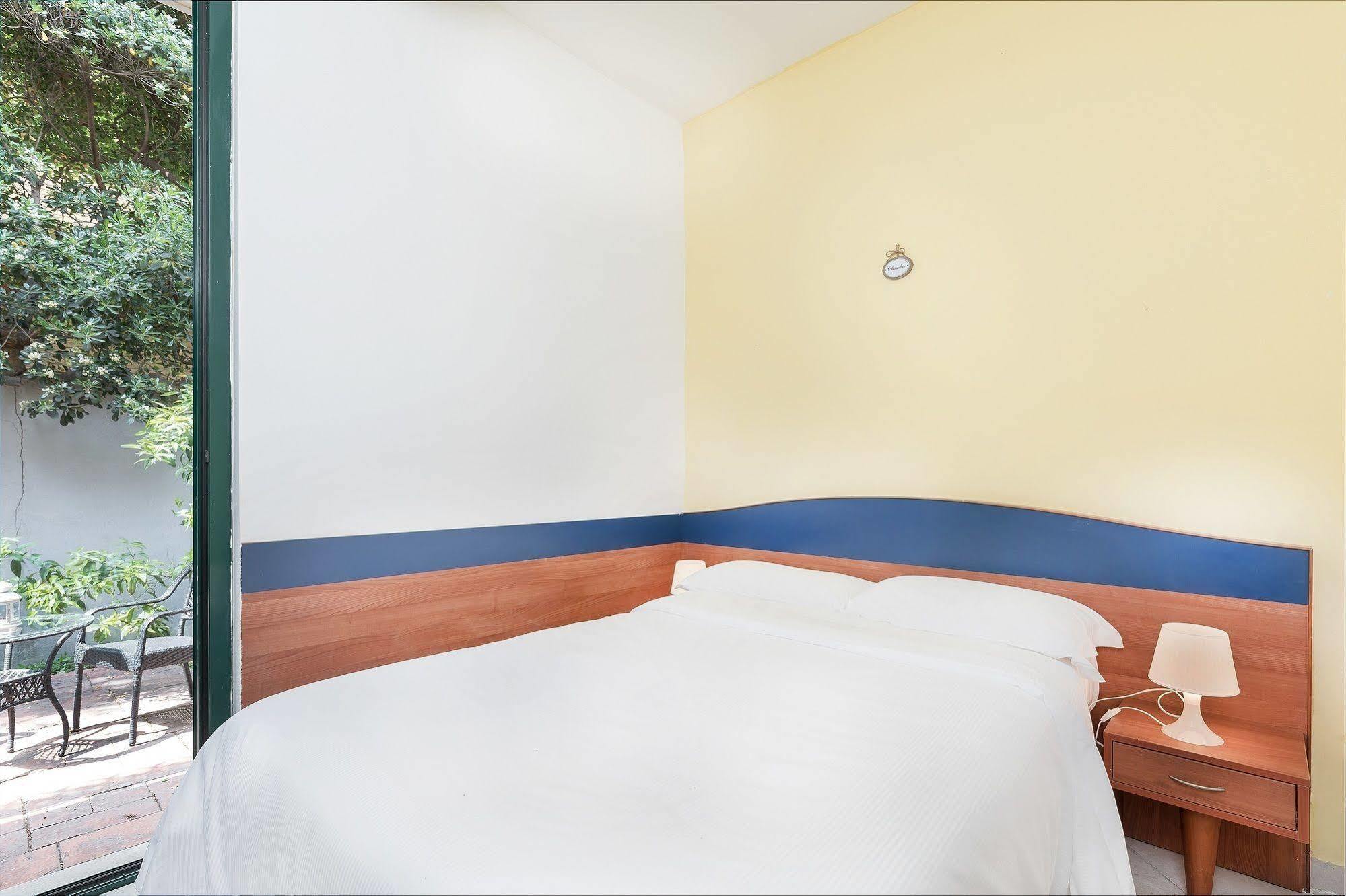 Hotel La Villetta Fiumicino Ngoại thất bức ảnh